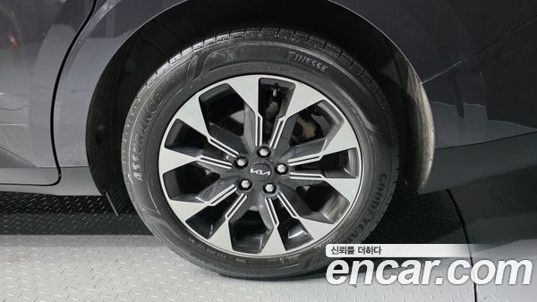 Kia Carnival 2023, фото 7