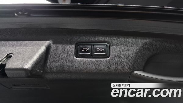 Kia Carnival 2023, фото 35