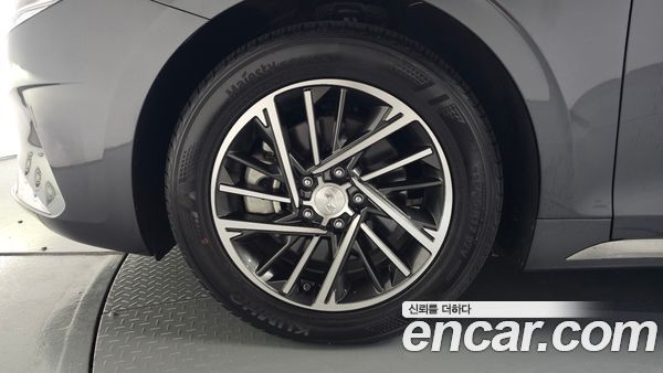 Hyundai Grandeur 2022, фото 4