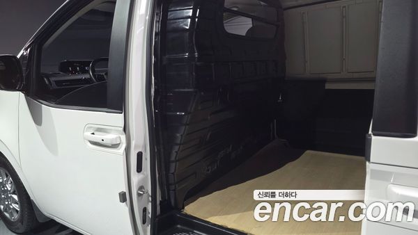 Hyundai Staria 2022, фото 29