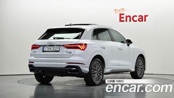 Audi Q3 2022, фото 2
