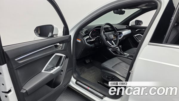 Audi Q3 2022, фото 10