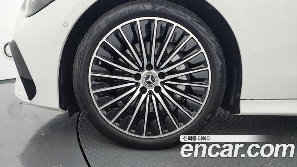 Mercedes-Benz CLE 2025, фото 5