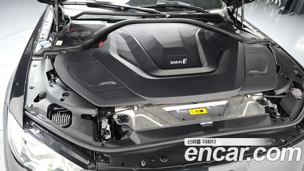BMW i4 2022, фото 6