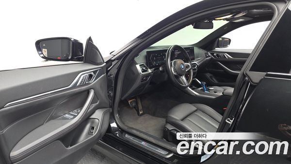 BMW i4 2022, фото 13
