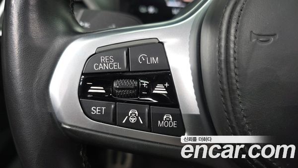 BMW i4 2022, фото 32