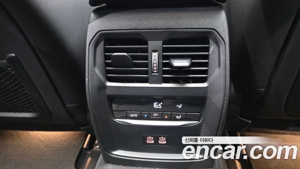 BMW i4 2022, фото 34
