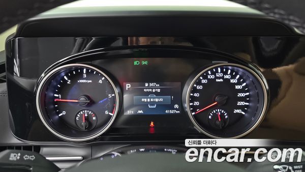 Kia Carnival 2023, фото 11