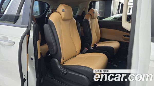 Kia Carnival 2023, фото 17