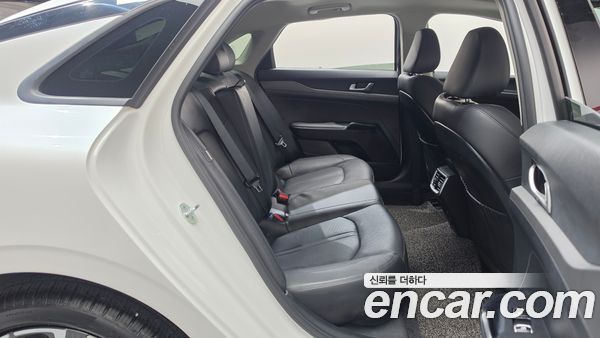 Kia K5 2022, фото 17