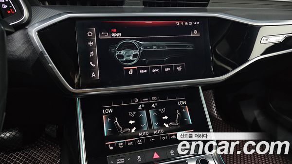 Audi A6 2021, фото 22