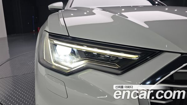 Audi A6 2021, фото 7
