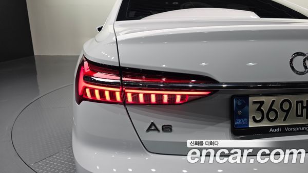 Audi A6 2021, фото 8