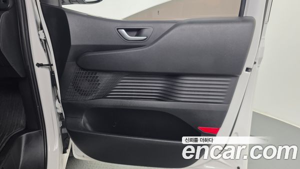 Hyundai Staria 2023, фото 14