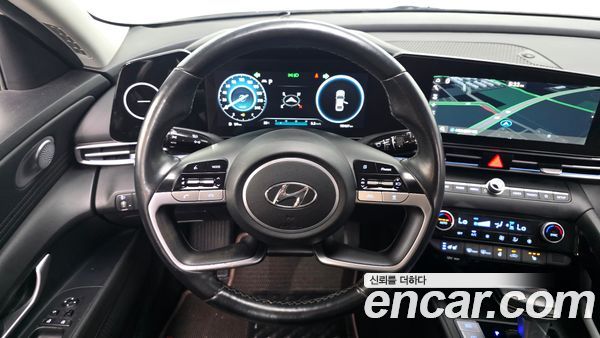 Hyundai Elantra 2022, фото 20