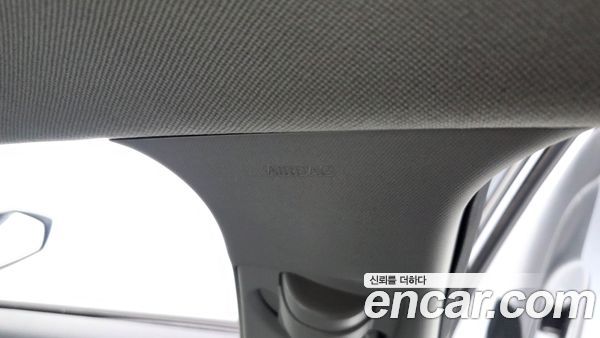 Hyundai Elantra 2022, фото 27