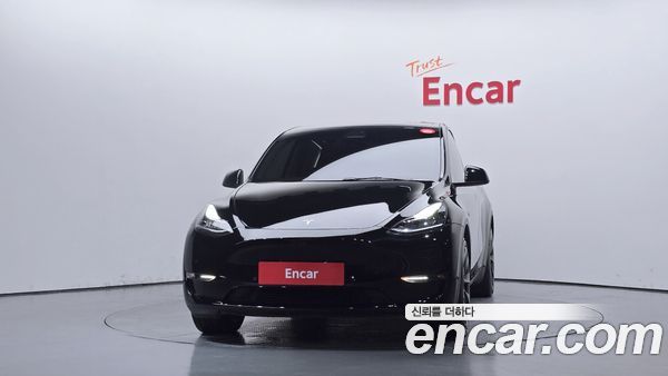 Tesla Model Y 2022, фото 3