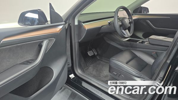 Tesla Model Y 2022, фото 10