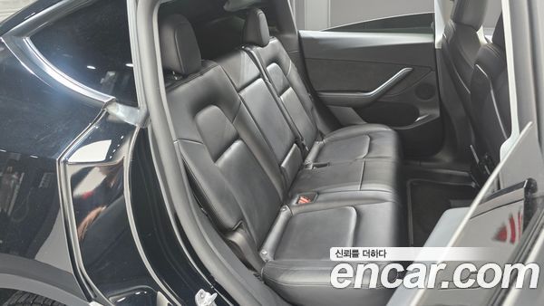 Tesla Model Y 2022, фото 11