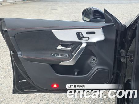 Mercedes-Benz CLA 2022, фото 10