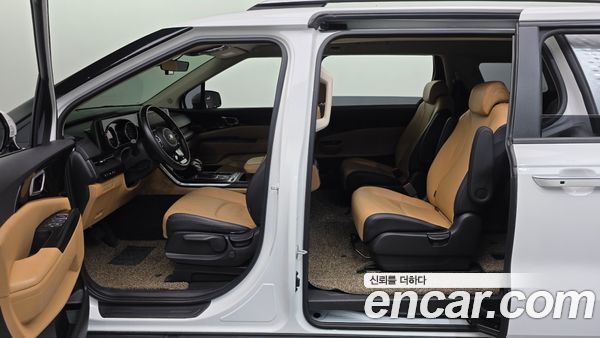 Kia Carnival 2021, фото 16