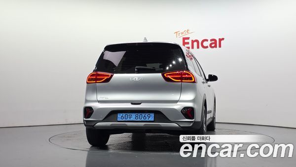 Kia Niro 2023, фото 4