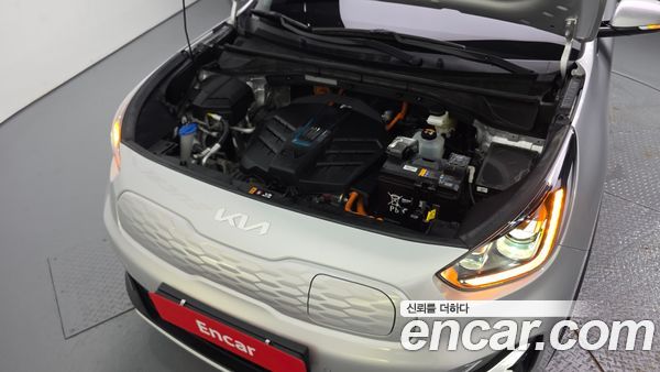 Kia Niro 2023, фото 6