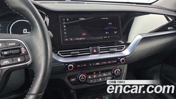 Kia Niro 2023, фото 23