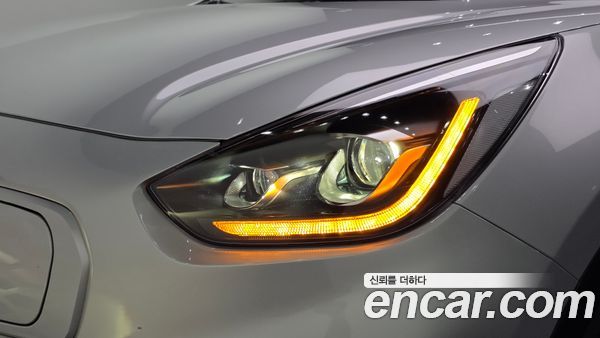 Kia Niro 2023, фото 8