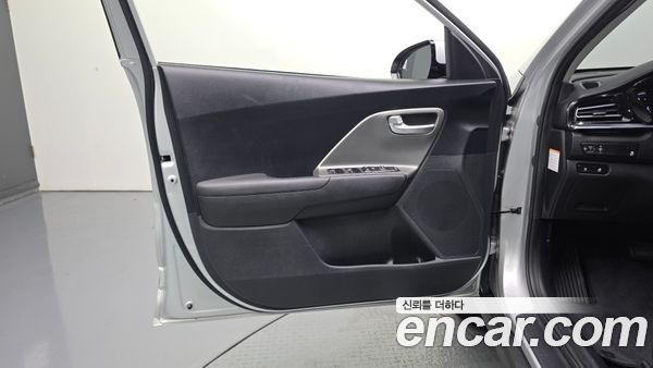 Kia Niro 2023, фото 14