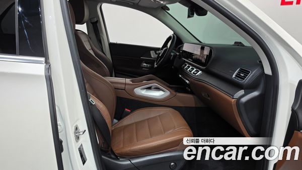 Mercedes-Benz GLE 2024, фото 16