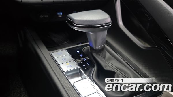 Hyundai Elantra 2024, фото 12