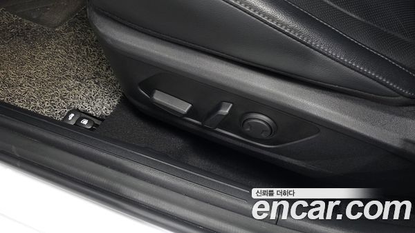 Hyundai Elantra 2024, фото 31