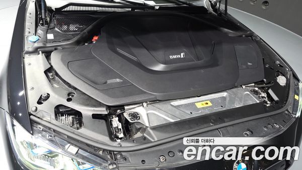 BMW i4 2022, фото 6