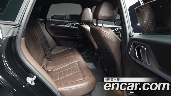 BMW i4 2022, фото 18