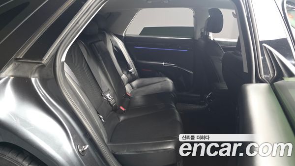 Hyundai Grandeur 2023, фото 17