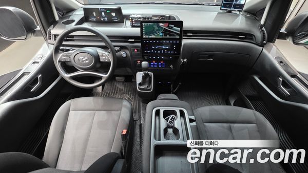 Hyundai Staria 2023, фото 10