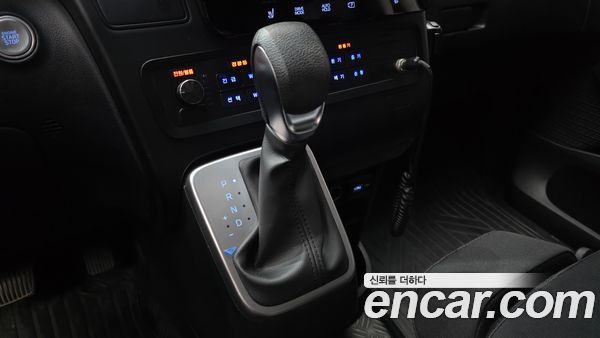 Hyundai Staria 2023, фото 12