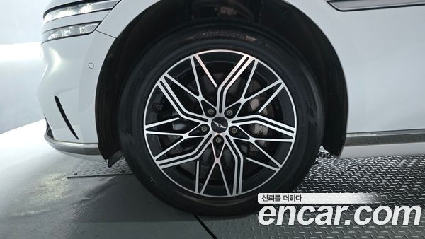 Genesis G90 2022, фото 5