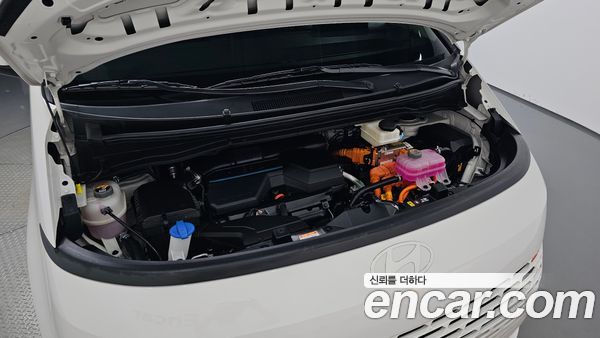 Hyundai Staria 2025, фото 5