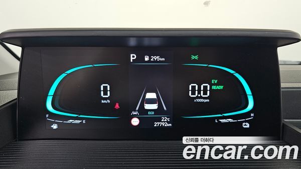 Hyundai Staria 2025, фото 10