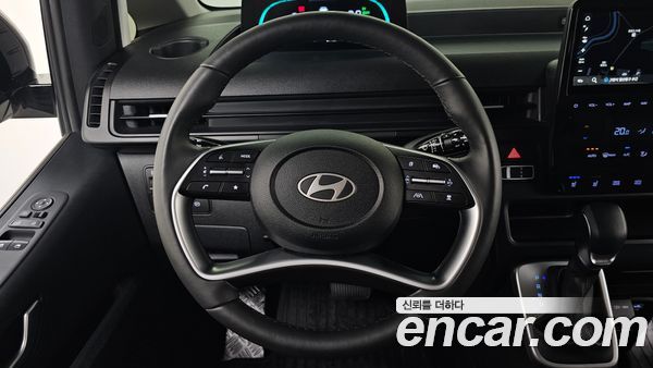 Hyundai Staria 2025, фото 18