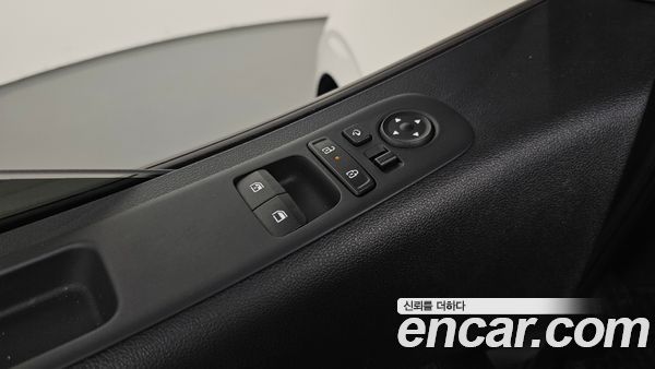 Hyundai Staria 2025, фото 22