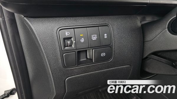 Hyundai Staria 2025, фото 23