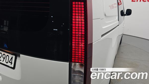Hyundai Staria 2025, фото 8