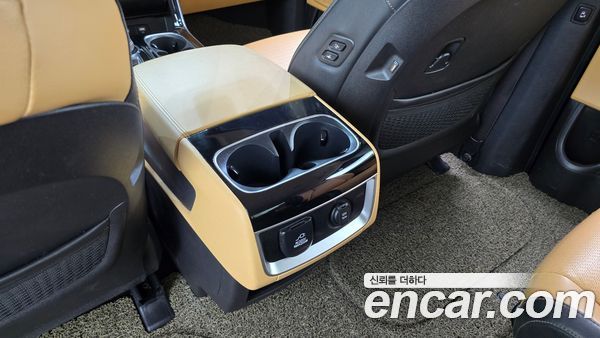 Kia Carnival 2021, фото 26
