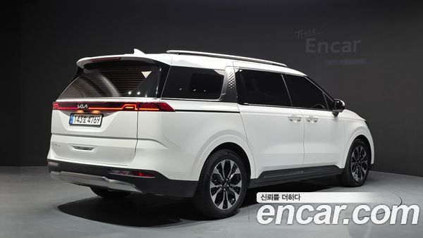 Kia Carnival 2023, фото 2