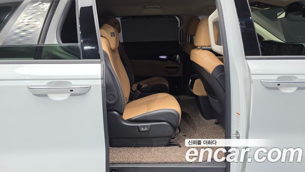 Kia Carnival 2023, фото 12
