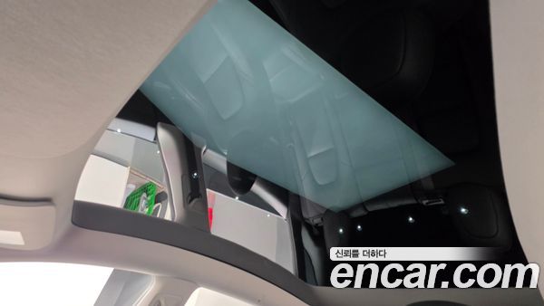 Tesla Model Y 2024, фото 23
