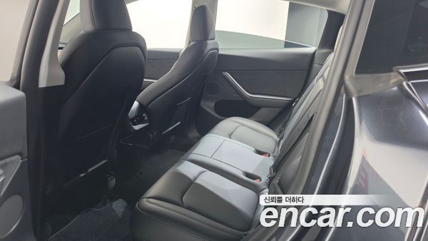 Tesla Model Y 2024, фото 26